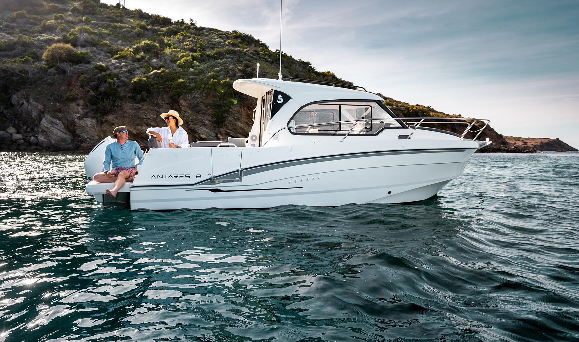 Beneteau Antares 8 v2